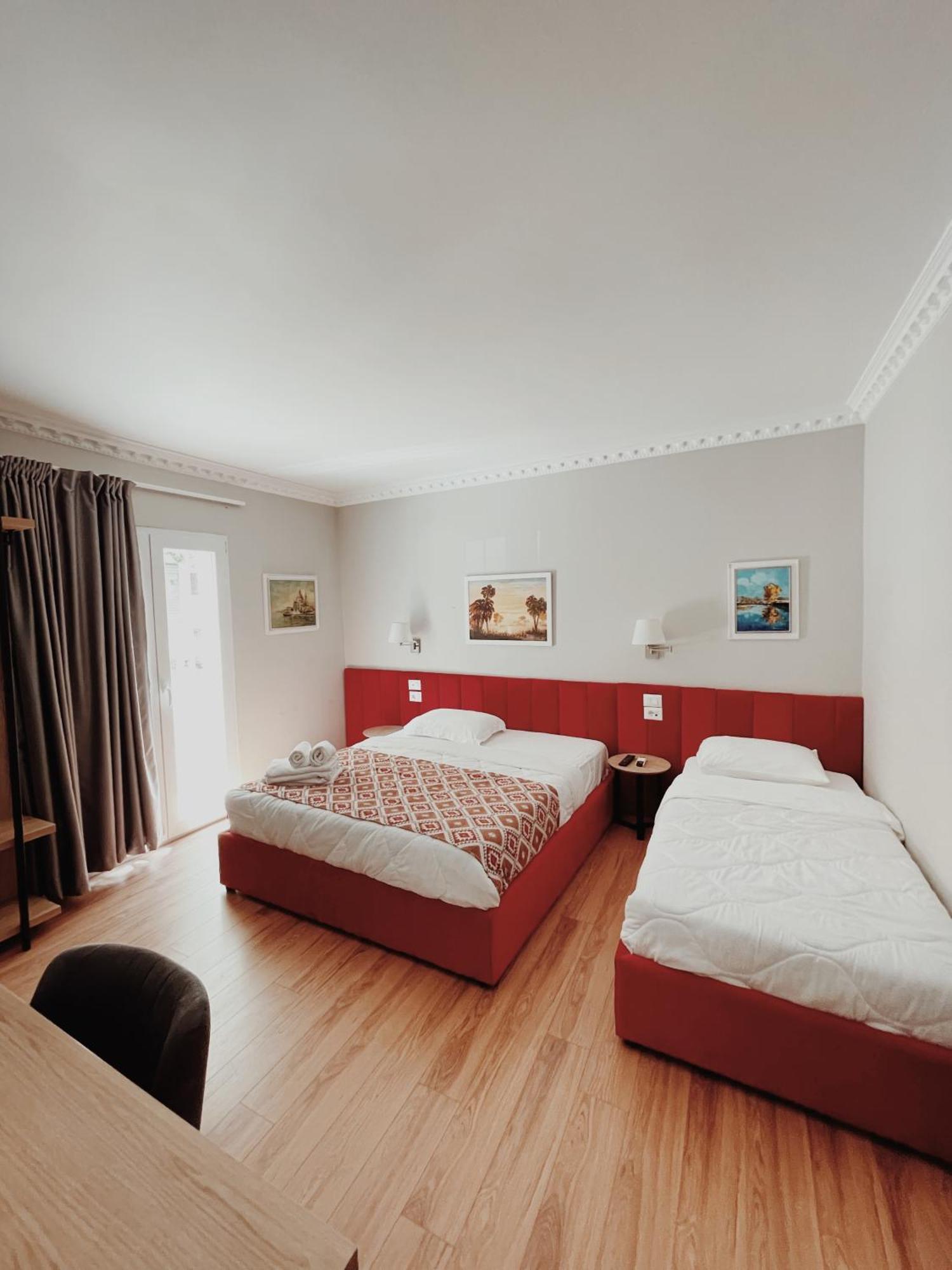 Ruby Palace Vlore Ngoại thất bức ảnh
